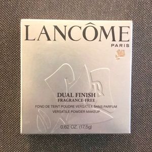 LANCÔME Dual Finish Fragrance-Free Powder
